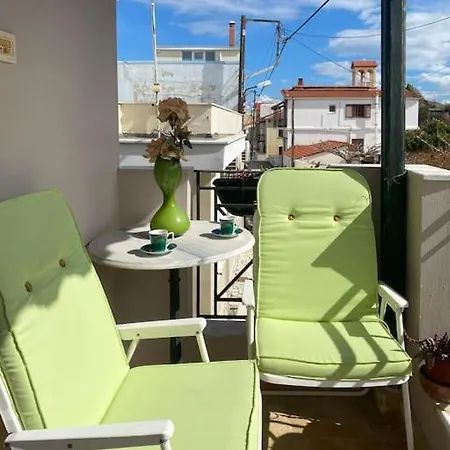 Near The Beach Flat With Verandas & Seaview * Ano Kamarion