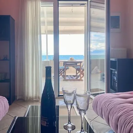 Apartment Near The Beach Flat With Verandas & Seaview *